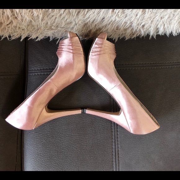 NWOT JACQUELINE FERRAR Pink Peep Toe Heels S10 - Picture 7 of 9